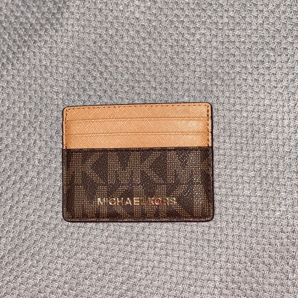 Michael kors wallet